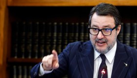 Scioperi confermati, stop ai voli il 16 febbraio e 7 marzo: Salvini verso la precettazione