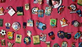 Olimpiadi invernali è pin-mania, le spille più preziose valgono oltre 30mila euro