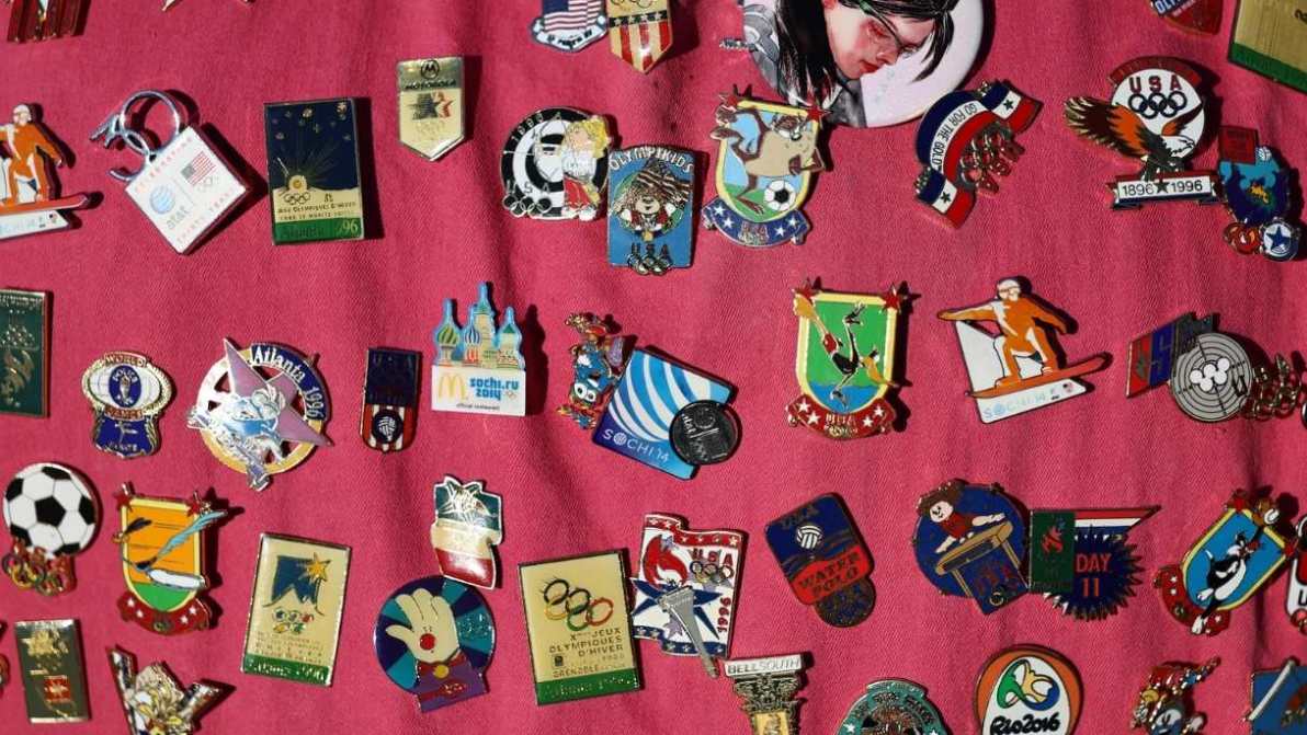 Olimpiadi invernali è pin-mania, le spille più preziose valgono oltre 30mila euro