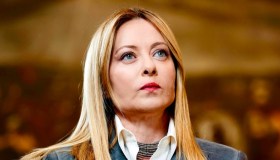 Bollette, più tasse a chi specula sugli aumenti dovuti alla guerra: la promessa di Meloni