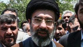 Chi è Mojtaba Khamenei, nuova Guida Suprema dell’Iran e figlio del dittatore morto