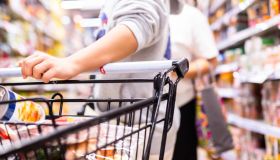 Richiamo uova di Pasqua al cioccolato fondente per rischio presenza di metallo, i lotti