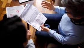 Benzina e bollette, prezzi in aumento: cos’è l’accisa mobile che chiede il Codacons