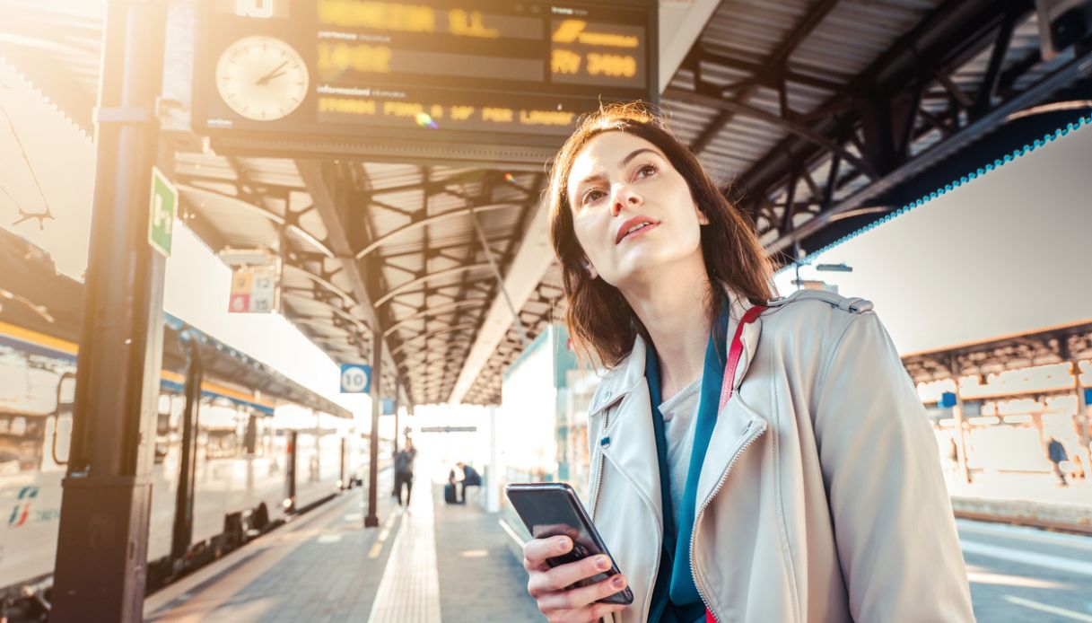 Ritardo e cancellazione del treno, come funziona la conciliazione dei reclami gratuita
