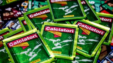 Figurine calcio, la Figc cambia partner. Addio a Panini, accordo con Topps