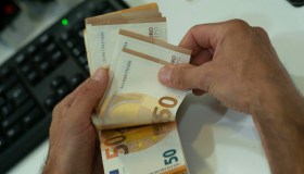 Il calendario dei pagamenti Inps di aprile 2026, dalle pensioni alla Naspi: tutte le date