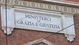 Triplo concorso al Ministero della Giustizia per 9.119 posti, ma serve un requisito
