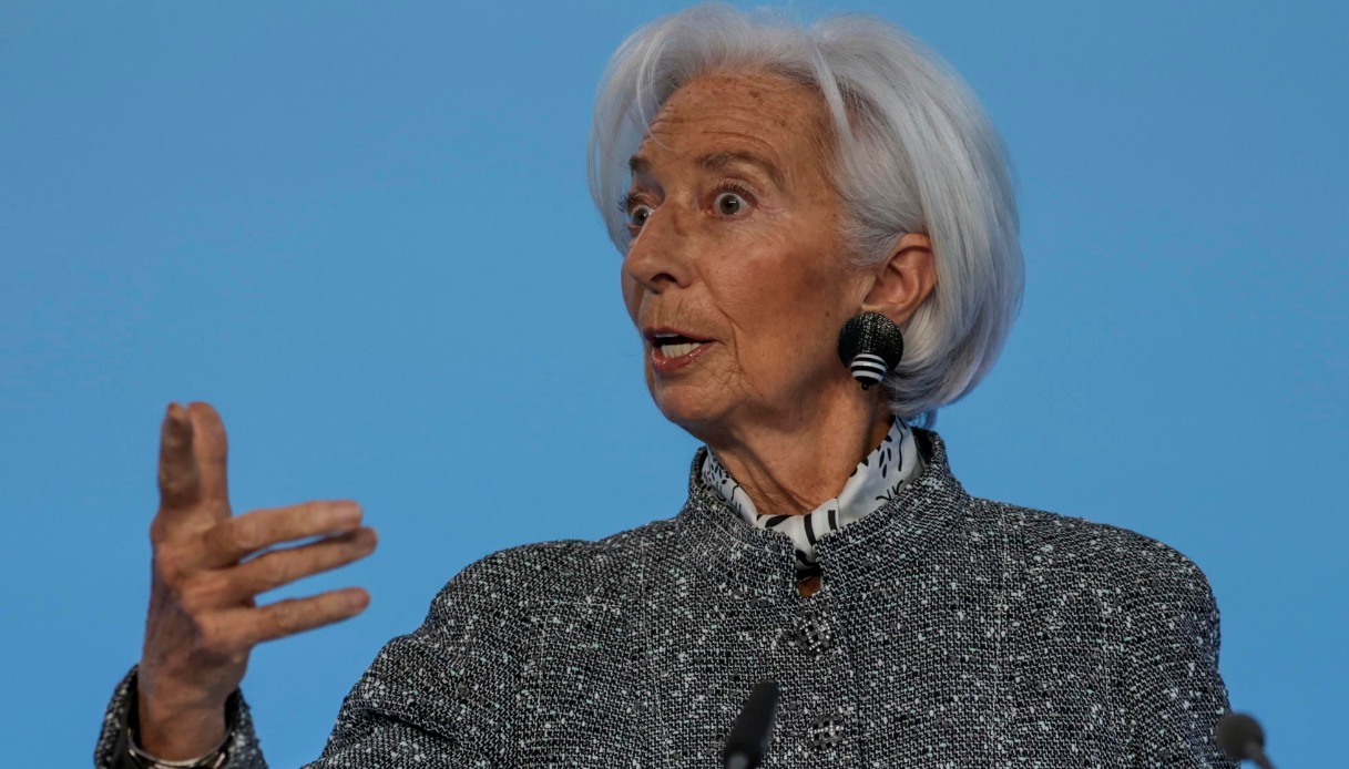 Rialzo tassi di interesse, mutui più cari da aprile: la Bce valuta nuova stretta