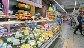 Tramezzini richiamati dai supermercati, rischio salute per presenza Listeria