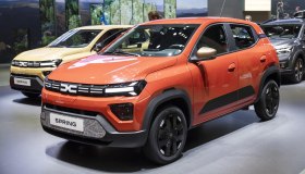 Auto elettriche, vendite in aumento: le cinque più economiche in Italia