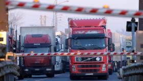 Sciopero autotrasportatori ad aprile, camionisti fermi contro caro gasolio e Governo