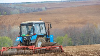 Quanto costa la guerra agli agricoltori, fertilizzanti a +40%: fino a +200 euro per ettaro