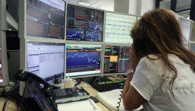 Spread Btp-Bund a 83 punti, pizzati all’asta 4,5 miliardi in Bot con rendimenti al 2,3%