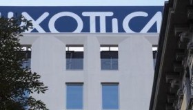 Luxottica, premio record a tutti i dipendenti: 4mila euro per 13mila lavoratori