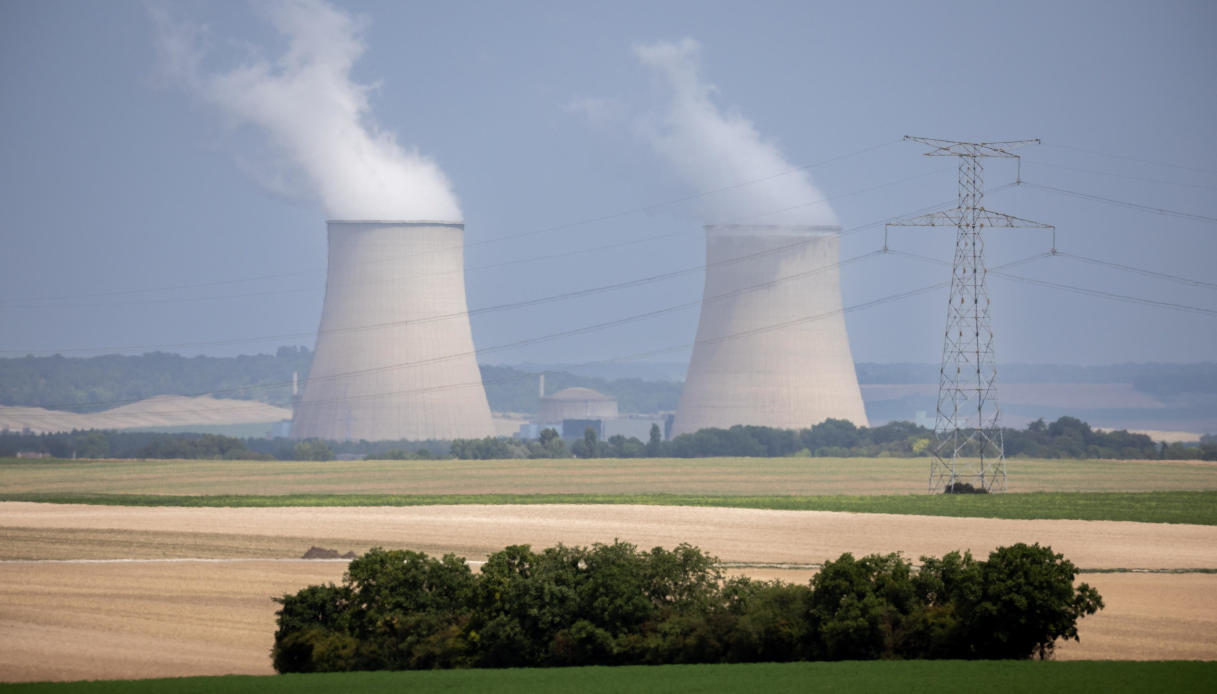 Partiti pro e contro il nucleare in Italia e le posizioni dei politici