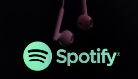 Spotify, quanto guadagnano i cantanti italiani: arrivano 60 milioni di euro dall’estero