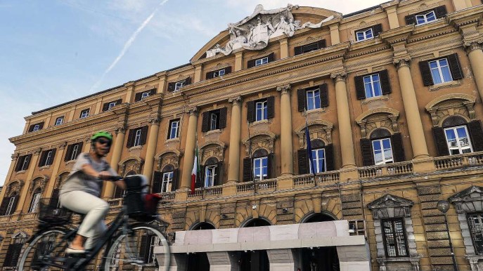 Nuove emissioni di Bot e Btp di aprile, calendario delle aste e rendimenti