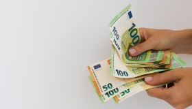 Aumenti in busta paga da maggio, cambiano gli stipendi: le simulazioni per reddito