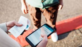 Bonifici bloccati ad aprile, ritardi nei pagamenti: cosa accade a pensioni e stipendi