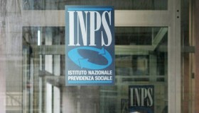 Bonus Maroni in busta paga per chi non va in pensione, i chiarimenti Inps