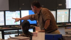 La Borsa del 14 aprile, Piazza Affari chiude a +1,4% sopra i 48.000 punti