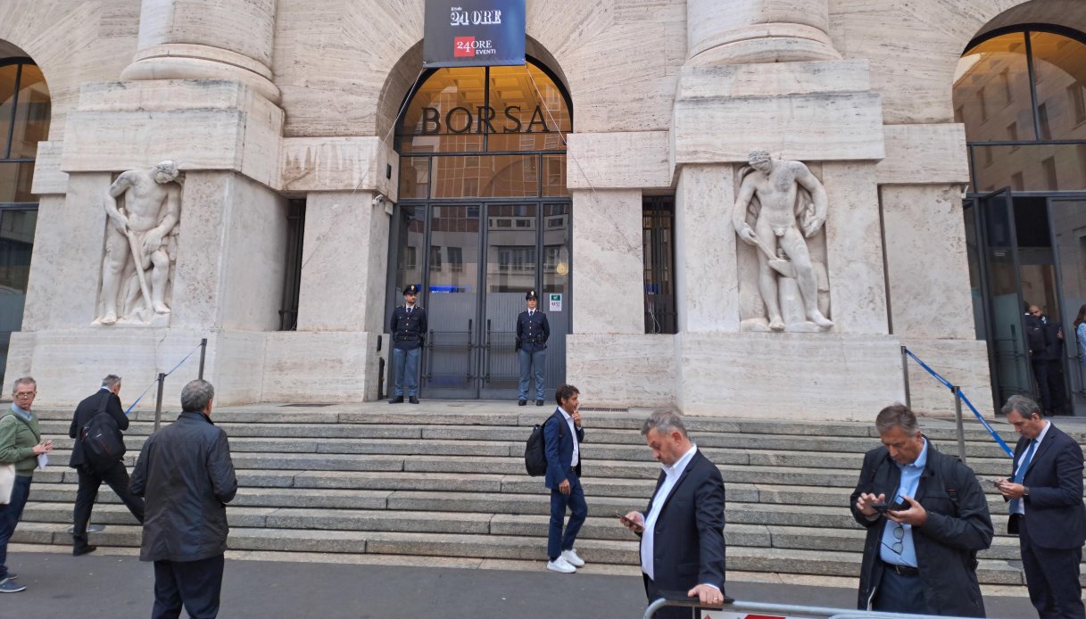 La Borsa del 3 luglio, Piazza Affari in positivo con Lottomatica: giù ...