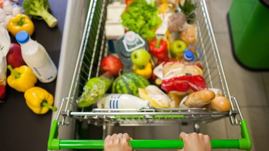 I 7 cibi che fanno salire ancora la spesa nel 2026: cosa dice davvero l’inflazione alimentare