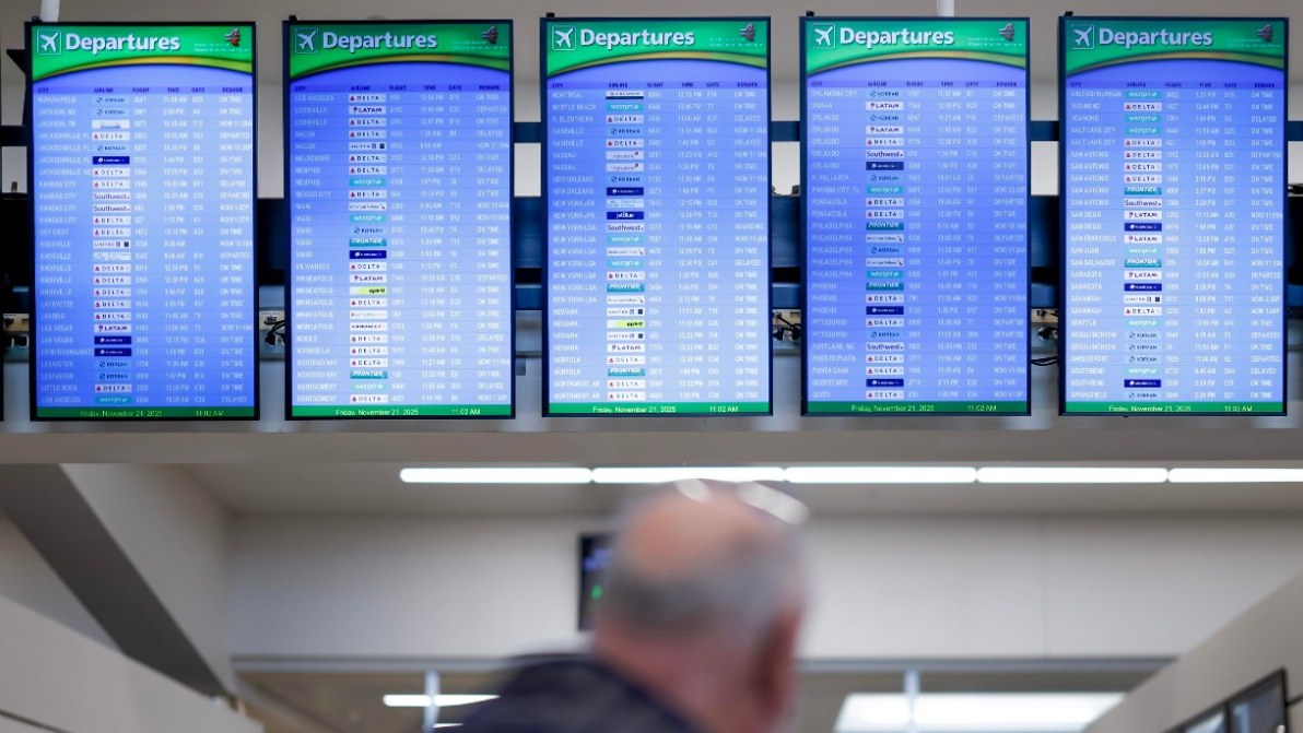 Aeroporti senza cherosene, Brindisi non è l’unico: a rischio i voli in tutta Italia