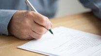 Regime forfettario, operazioni con l’estero e fuori campo Iva: come gestirle