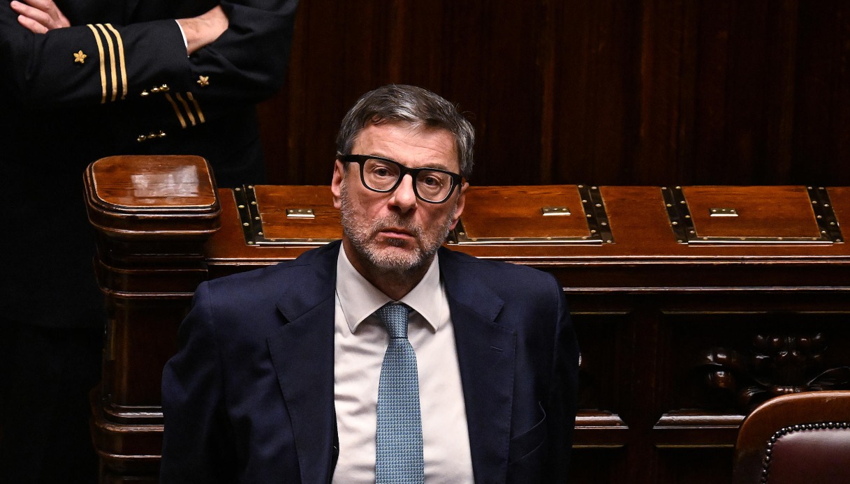 https://quifinanza.it/wp-content/uploads/sites/5/2026/04/giorgetti.jpg