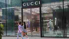 Kering svela il nuovo Piano strategico: dal rilancio di Gucci alla ritrovata leadership