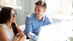 Convivere con il capo non esclude stipendio e Tfr, il chiarimento della Cassazione