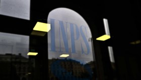 Lavoro, saldo positivo di 342mila posti per l’Inps ma la crescita rallenta