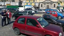 Parcheggiatori abusivi, ora scatta l’arresto: 1 anno e 6 mesi e multe fino a 8mila euro