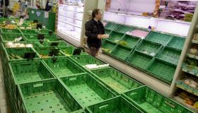 Sciopero dei camionisti, blocco dei trasporti per 5 giorni: spesa a rischio