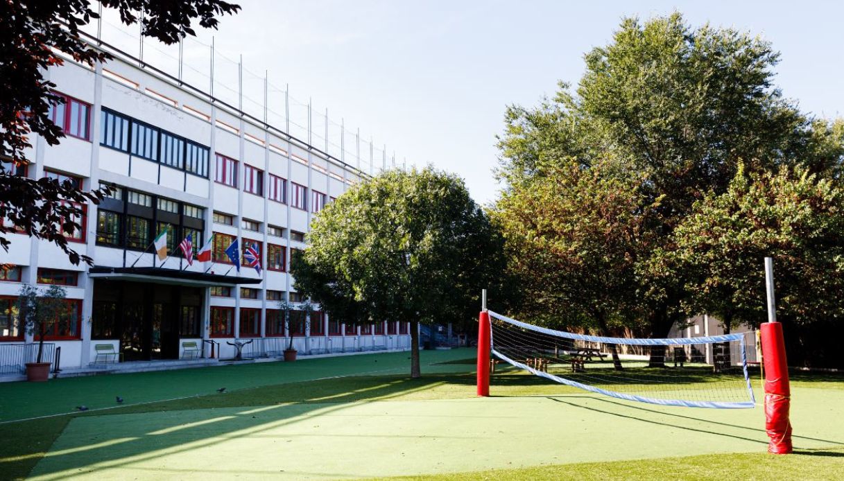 St Louis School, Milano