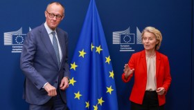 Crisi energetica, voucher e aiuti per fermare gli aumenti: il piano Ue