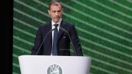 Uefa, ipotesi esclusione coppe in caso di commissariamento. Perdite fino a 300 milioni