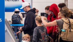 Voli a lungo raggio, prezzi crollati per l’estate: offerte contro la paura di volare