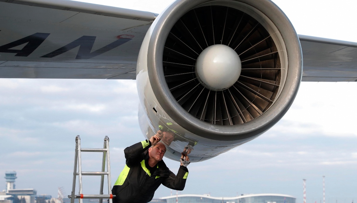 Aereo a idrogeno green con autopilota contro la crisi, in Cina voli senza cherosene