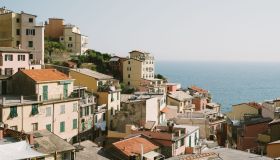 Comprare casa in Italia, per residenti all’estero Como e Salento sono le mete più ambite