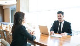Un colloquio di lavoro su tre senza candidati, imprese italiane in difficoltà