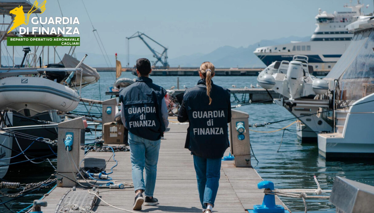 https://quifinanza.it/wp-content/uploads/sites/5/2026/05/evasione-fiscale-sardegna-yacht.jpg