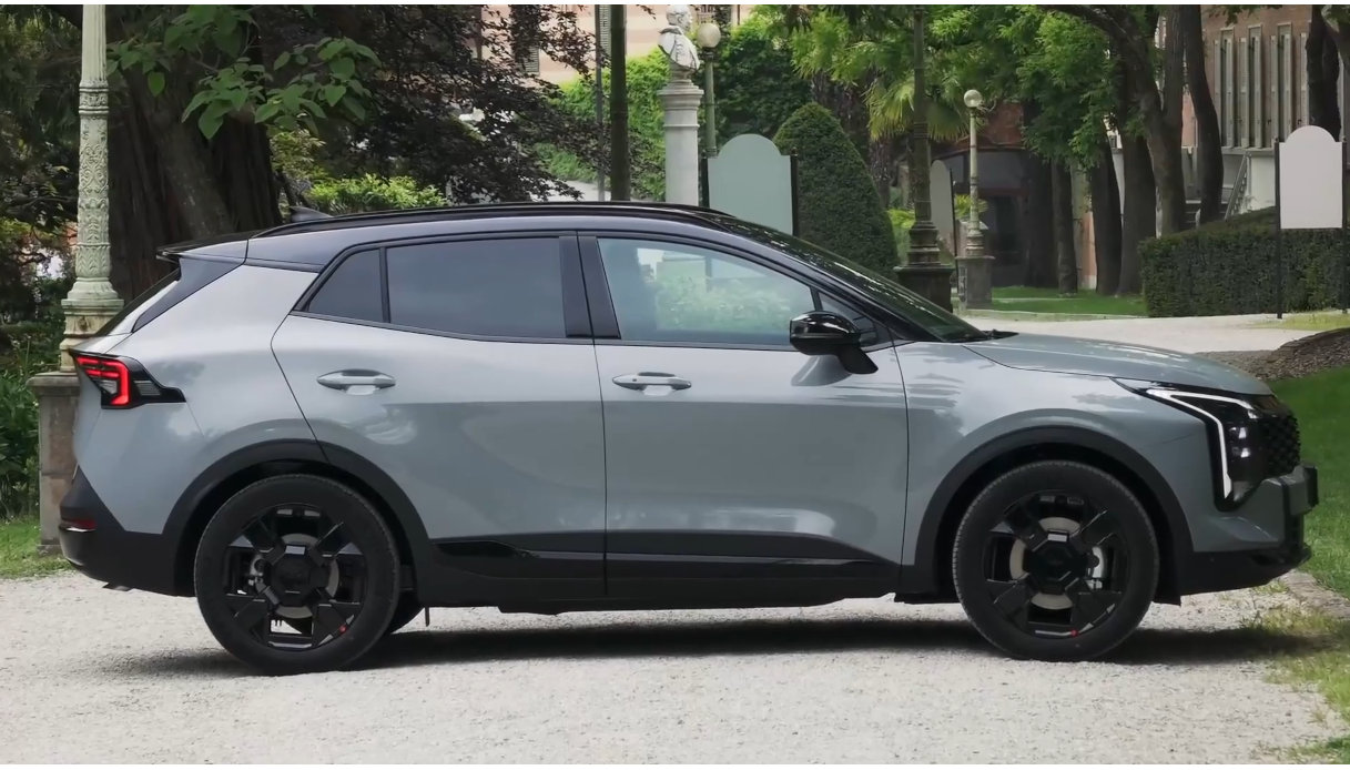 Nuova Kia Sportage Tri-Fuel 