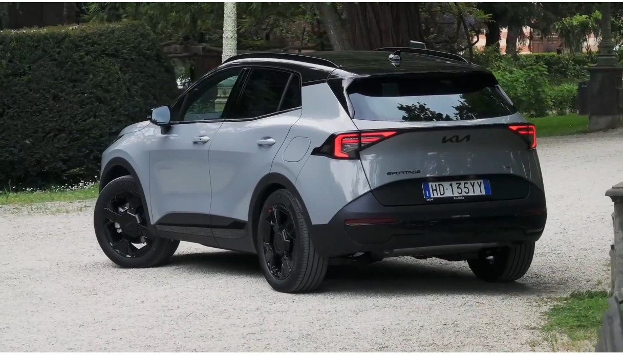 Mobilità senza ideologie: Kia le sa tutte