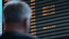 Scioperi 11-17 maggio, 9 stop in una settimana: settori a rischio e calendario dei disagi