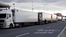 Sciopero autotrasporti dal 25 al 29 maggio, rischio paralisi per l’Italia: cosa fare