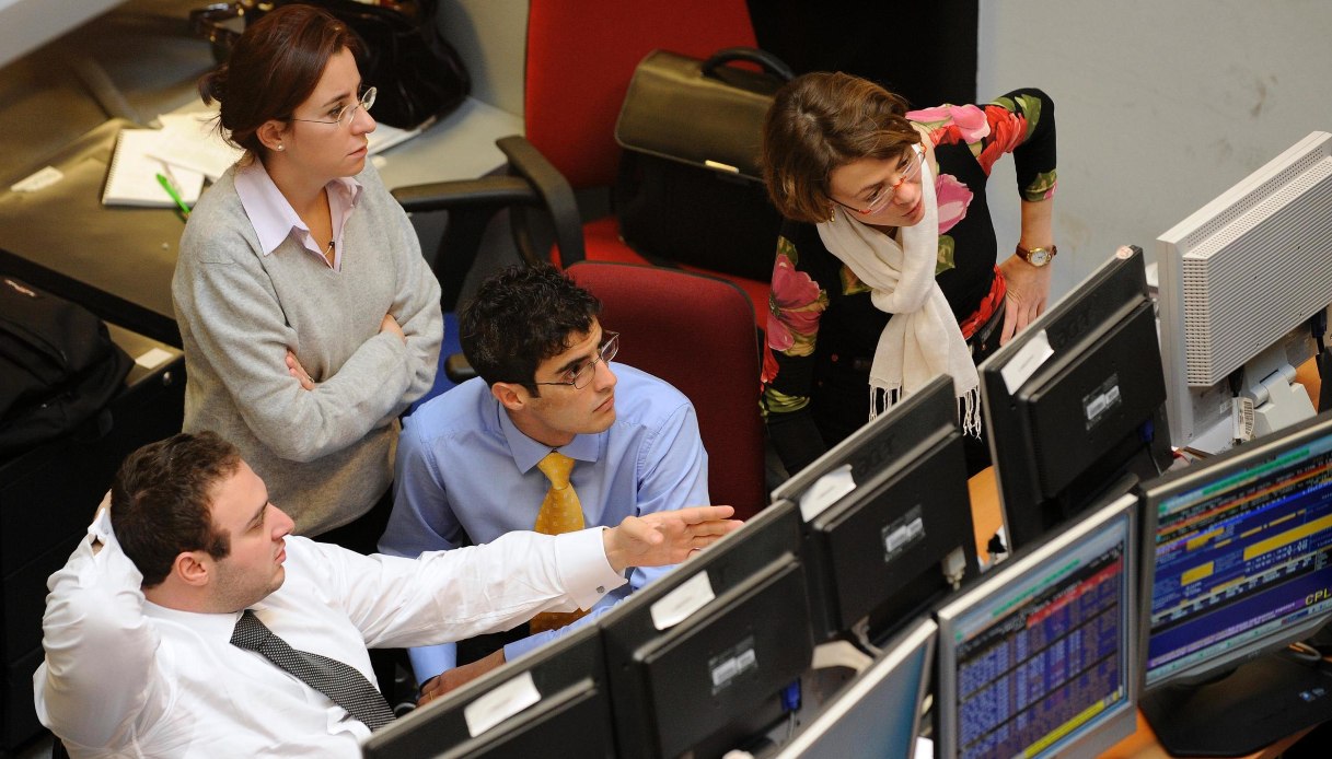Spread Btp-Bund a 80 punti base, rendimenti dei titoli di Stato vicini al 4%