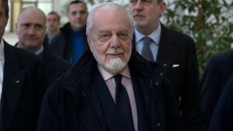 Napoli, sequestrata area hospitality stadio Maradona. De Laurentiis indagato