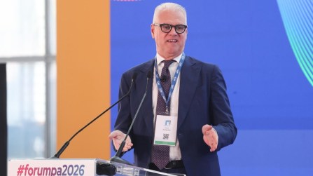 Aumento stipendi statali confermato dal nuovo Ccnl, a chi spettano fino 221 euro in più